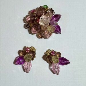 Vintage 1960’s Floral Mixed Media Brooch and Clip Earring Set